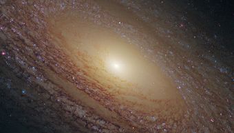 哈勃望远镜图片：螺旋星系NGC