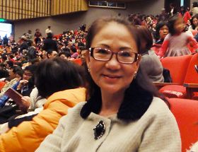 韩侨舞蹈退休教师周鸿兰女士观赏神韵后表示，内心充满着无比的感动及感恩之情。