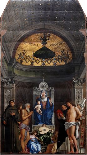 乔瓦尼·贝利尼 《圣约伯教堂装饰屏》（Retable de san Giobbe）。画家合理地以明暗组织画面，使用明暗对照法在二维的平面上形成了三维景深的空间感和人物立体的美感。