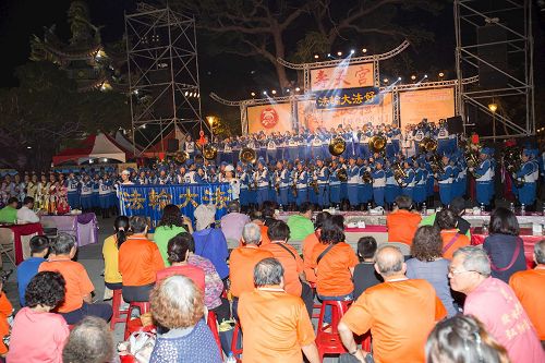 '图1：天国乐团应邀参加台湾高雄大冈山地区一年一度的“妈祖文化节 螺艺嘉年华”系列活动。'