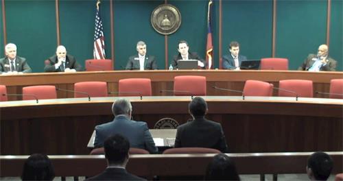 񟭒年2月12日，乔治亚州议会州际政府合作委员会为944号议案举行了听证会，当地六名法轮功学员应邀发言。'