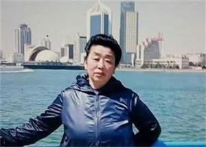 '黑龙江省佳木斯市65岁的法轮功学员李淑兰被非法判刑一年零八个月，勒索罚金五千元'